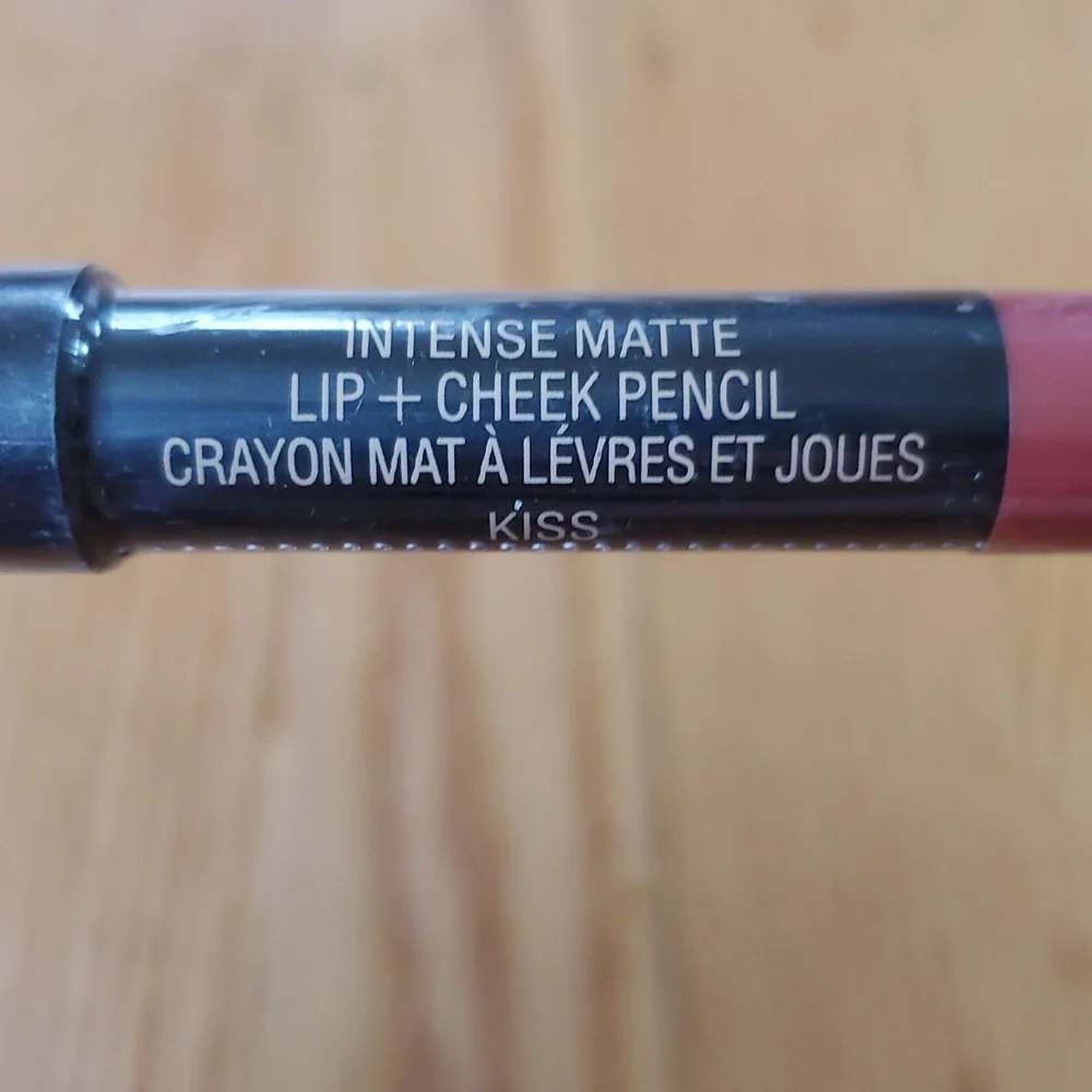 Nude Stix Intense Matte Lip & Cheek Pencil - Pink